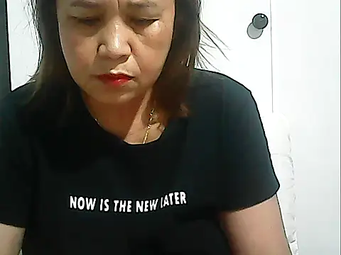 Lhadycarolyn online show from November 20, 2025, 10:09 pm