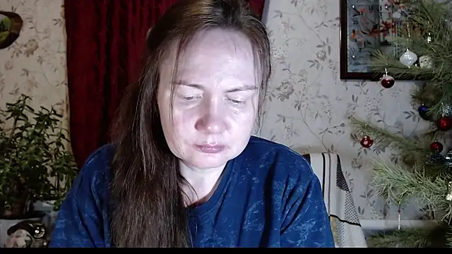 Snapshot of EmilyDoth chatting on February 6, 2026, 6:15 pm EmilyDoth online show from February 6, 2026, 6:15 pm