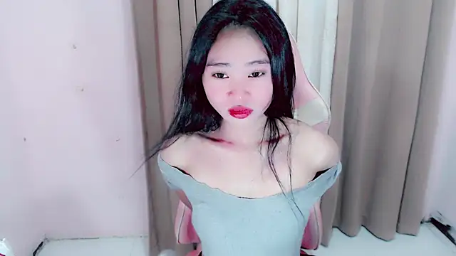 Snapshot of amomentoflust69 chatting on March 1, 2026, 4:45 am amomentoflust69 online show from March 1, 2026, 4:45 am