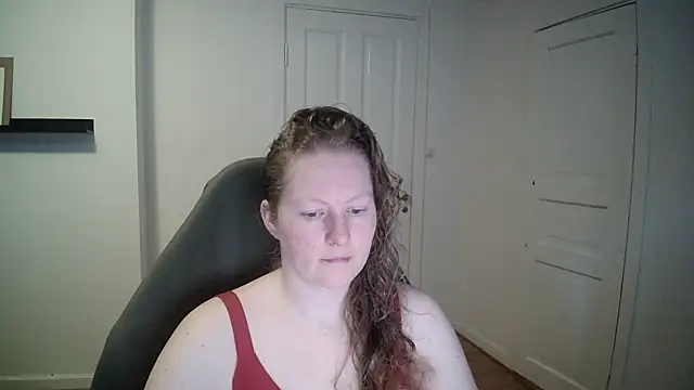 Girlnina-1995 online show from March 16, 2025, 10:33 am