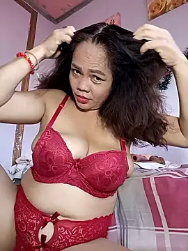 hotbabes163 online show from January 8, 2026, 5:24 am