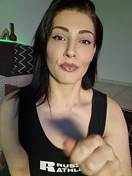 AryaSummersReal online show from July 27, 2026, 7:37 am
