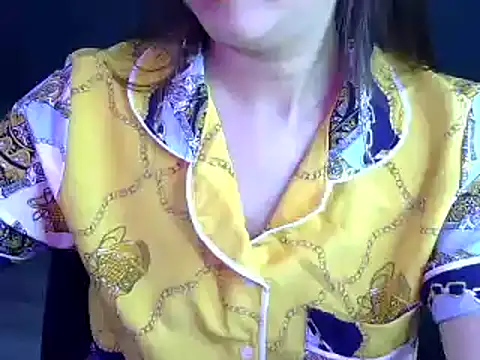 Bee 2k online show from November 4, 2025, 4:49 am