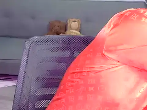 Bee 2k online show from October 7, 2025, 4:35 am