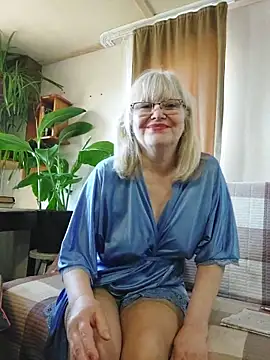 IrmaRose online show from April 26, 2026, 3:59 am