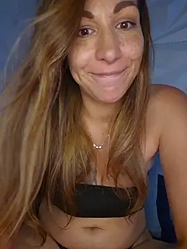 Lola-Roxx online show from June 19, 2026, 2:56 pm