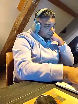 Snapshot of Bandusrilankasexymen chatting on March 19, 2025, 9:48 pm Bandusrilankasexymen online show from March 19, 2025, 9:48 pm