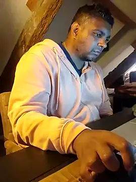 Snapshot of Bandusrilankasexymen chatting on September 29, 2025, 10:37 pm Bandusrilankasexymen online show from September 29, 2025, 10:37 pm