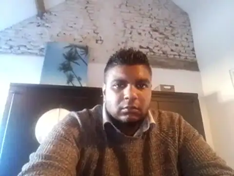 Snapshot of Bandusrilankasexymen chatting on January 6, 2026, 2:21 pm Bandusrilankasexymen online show from January 6, 2026, 2:21 pm