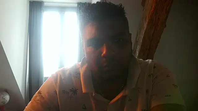 Snapshot of Bandusrilankasexymen chatting on February 16, 2026, 2:16 pm Bandusrilankasexymen online show from February 16, 2026, 2:16 pm