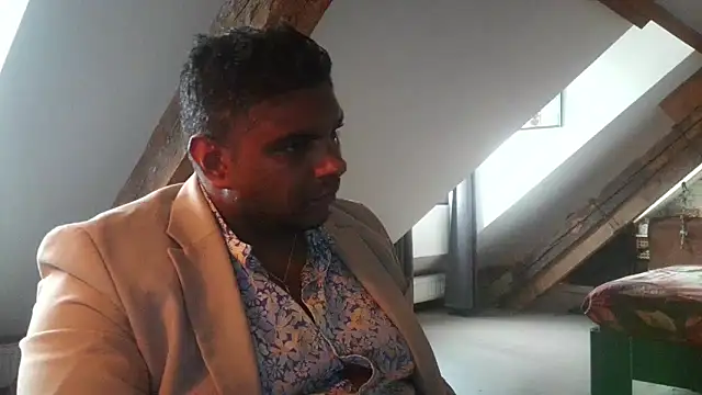 Snapshot of Bandusrilankasexymen chatting on January 13, 2026, 12:20 pm Bandusrilankasexymen online show from January 13, 2026, 12:20 pm