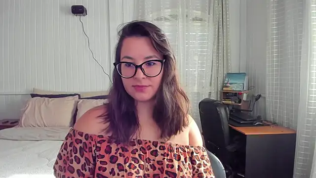 anna love hot online show from May 12, 2026, 6:47 pm