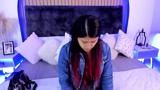 Karlagonzales  online show from August 6, 2026, 7:09 pm