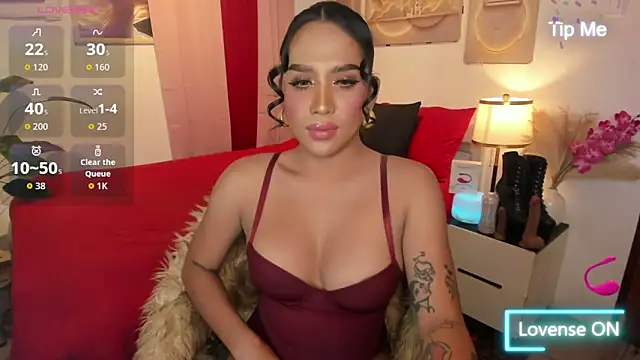 ClassyEllice online show from April 18, 2026, 8:31 pm