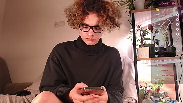 Snapshot of Herman_Elfi chatting on January 16, 2025, 10:23 pm Herman Elfi online show from January 16, 2025, 10:23 pm