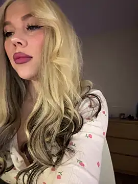 xDinnax online show from March 28, 2026, 1:12 pm