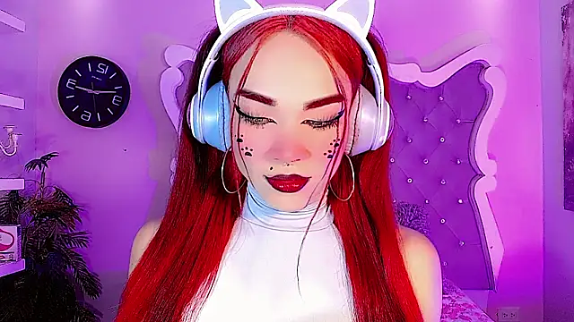 LeyXandrabraz online show from March 10, 2026, 8:46 pm