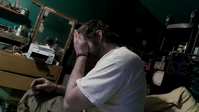 Snapshot of charactrzero chatting on March 7, 2026, 12:06 am charactrzero online show from March 7, 2026, 12:06 am