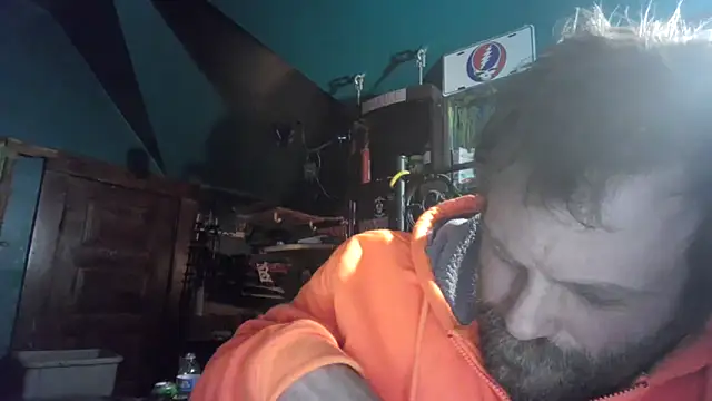 Snapshot of charactrzero chatting on March 6, 2026, 4:51 am charactrzero online show from March 6, 2026, 4:51 am