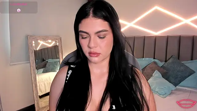 Veronicalanx1 online show from April 27, 2026, 11:52 am