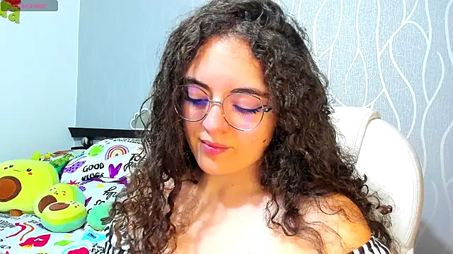 AshleyKim  online show from October 7, 2025, 12:00 am