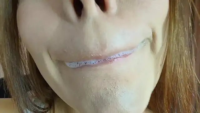 Snapshot of lisbet21x chatting on March 8, 2026, 3:15 pm lisbet21x online show from March 8, 2026, 3:15 pm