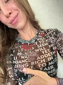 EvaCatt online show from February 4, 2026, 3:23 am