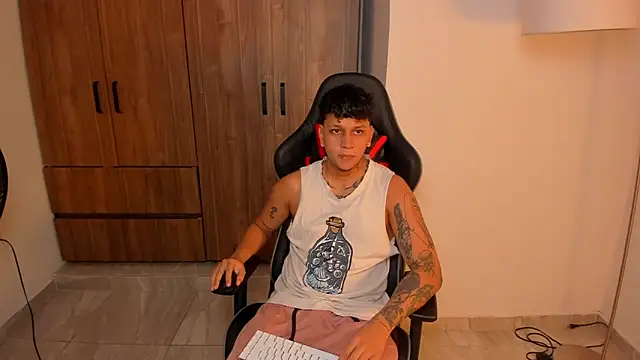 Jake simons online show from September 15, 2025, 2:01 am