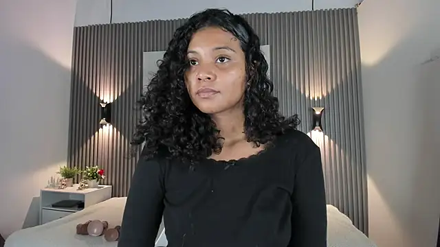 Zafiiraa online show from June 23, 2026, 10:41 pm