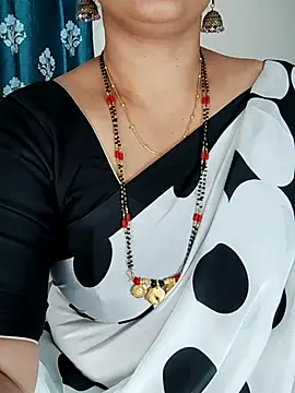 Indian desi wife online show from September 15, 2025, 5:02 pm