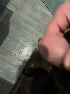 Snapshot of serkan201852 chatting on February 21, 2026, 2:52 pm serkan201852 online show from February 21, 2026, 2:52 pm