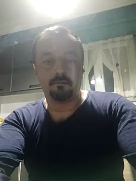 Snapshot of serkan201852 chatting on February 25, 2025, 9:04 pm serkan201852 online show from February 25, 2025, 9:04 pm