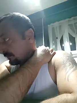 Snapshot of serkan201852 chatting on February 28, 2025, 9:01 pm serkan201852 online show from February 28, 2025, 9:01 pm