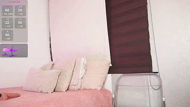 Alexxandra 12 online show from September 28, 2025, 8:54 am