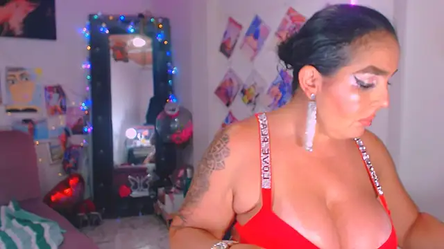 sweet vanessa 22 online show from June 4, 2026, 12:15 am