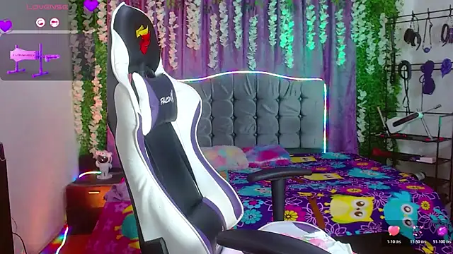 Snapshot of ariana-lopez chatting on March 22, 2026, 1:42 am ariana-lopez online show from March 22, 2026, 1:42 am