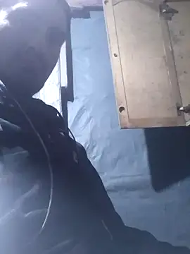 Wero4200 online show from November 29, 2025, 3:39 am