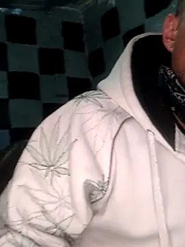 Snapshot of Wero4200 chatting on February 20, 2026, 8:44 pm Wero4200 online show from February 20, 2026, 8:44 pm