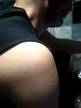 Snapshot of Wero4200 chatting on March 17, 2026, 5:54 am Wero4200 online show from March 17, 2026, 5:54 am