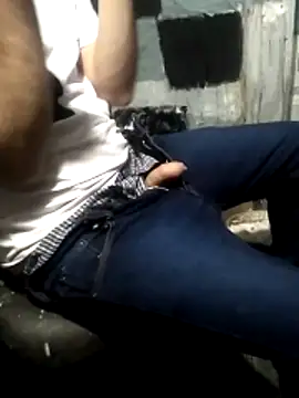 Snapshot of Wero4200 chatting on February 28, 2026, 2:06 pm Wero4200 online show from February 28, 2026, 2:06 pm