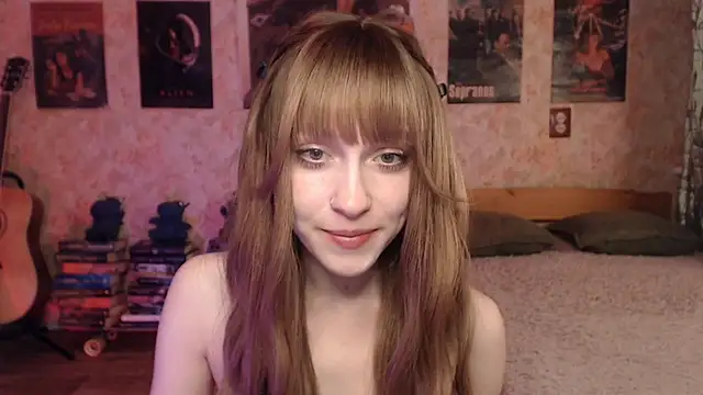 Friendly Ellie online show from April 12, 2026, 12:25 am