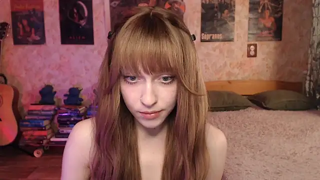 Friendly Ellie online show from April 9, 2026, 12:23 am