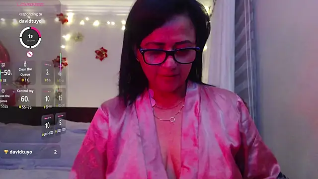 ISABEEL SOFIA01 online show from September 27, 2025, 10:43 am