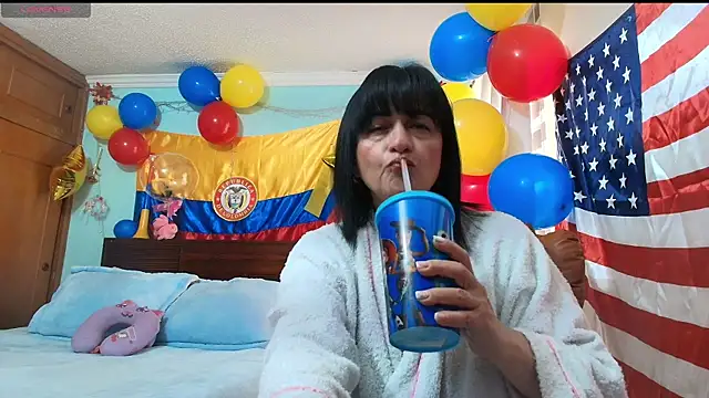 ISABEEL SOFIA01 online show from June 27, 2026, 4:24 pm