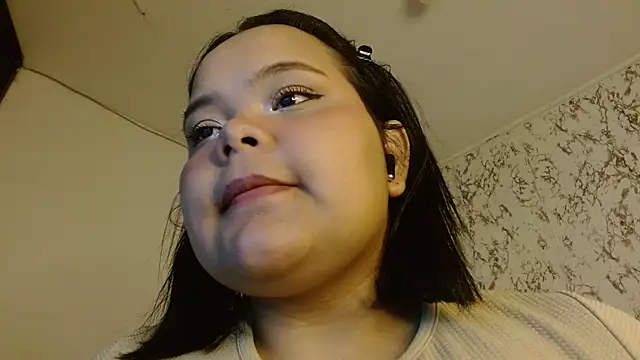 sexychubby    online show from November 28, 2025, 3:39 am