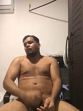 Snapshot of ElsecretodeBruno chatting on February 14, 2026, 11:38 pm ElsecretodeBruno online show from February 14, 2026, 11:38 pm