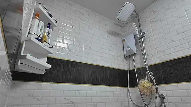 lukegunn online show from September 27, 2025, 10:27 pm