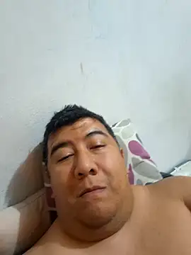 Calamaco07 online show from January 19, 2026, 7:01 am