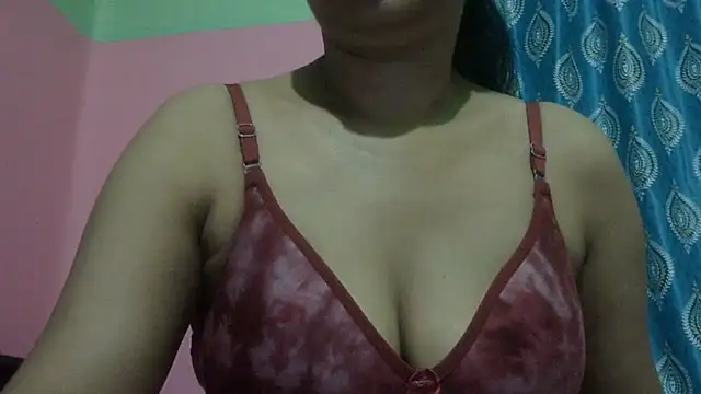Snapshot of AVNI09- chatting on August 2, 2026, 12:47 pm AVNI09- online show from August 2, 2026, 12:47 pm