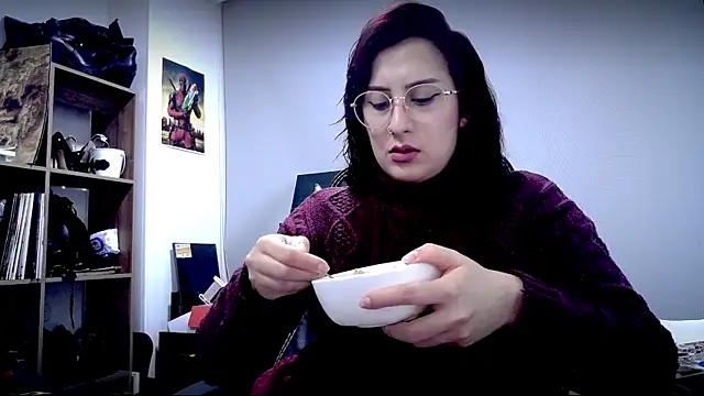 Scarlett Sen online show from April 8, 2026, 3:24 pm